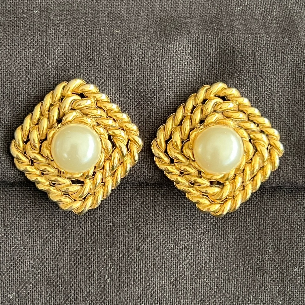 Vintage Faux Pearl Earrings